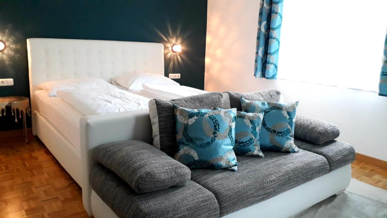 Boutique Hotel Oase バート・イシュル エクステリア 写真