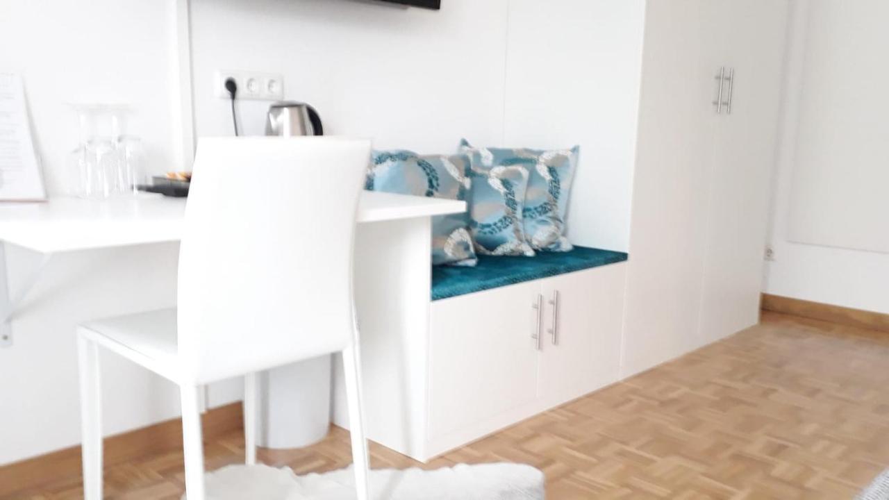 Boutique Hotel Oase バート・イシュル エクステリア 写真