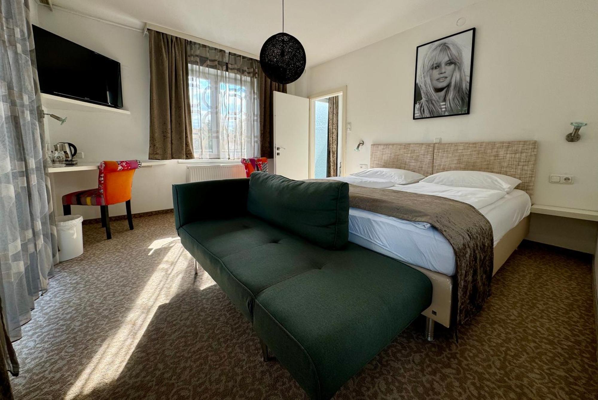 Boutique Hotel Oase バート・イシュル エクステリア 写真