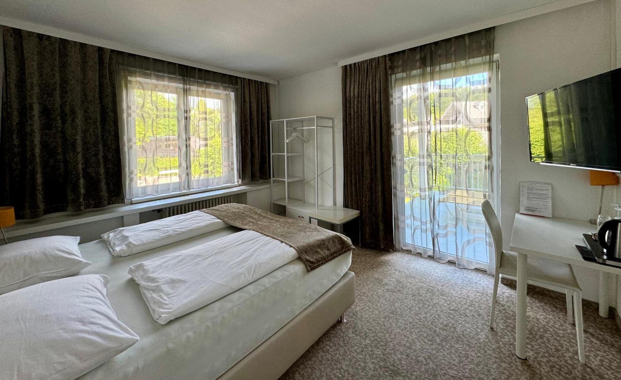 Boutique Hotel Oase バート・イシュル エクステリア 写真