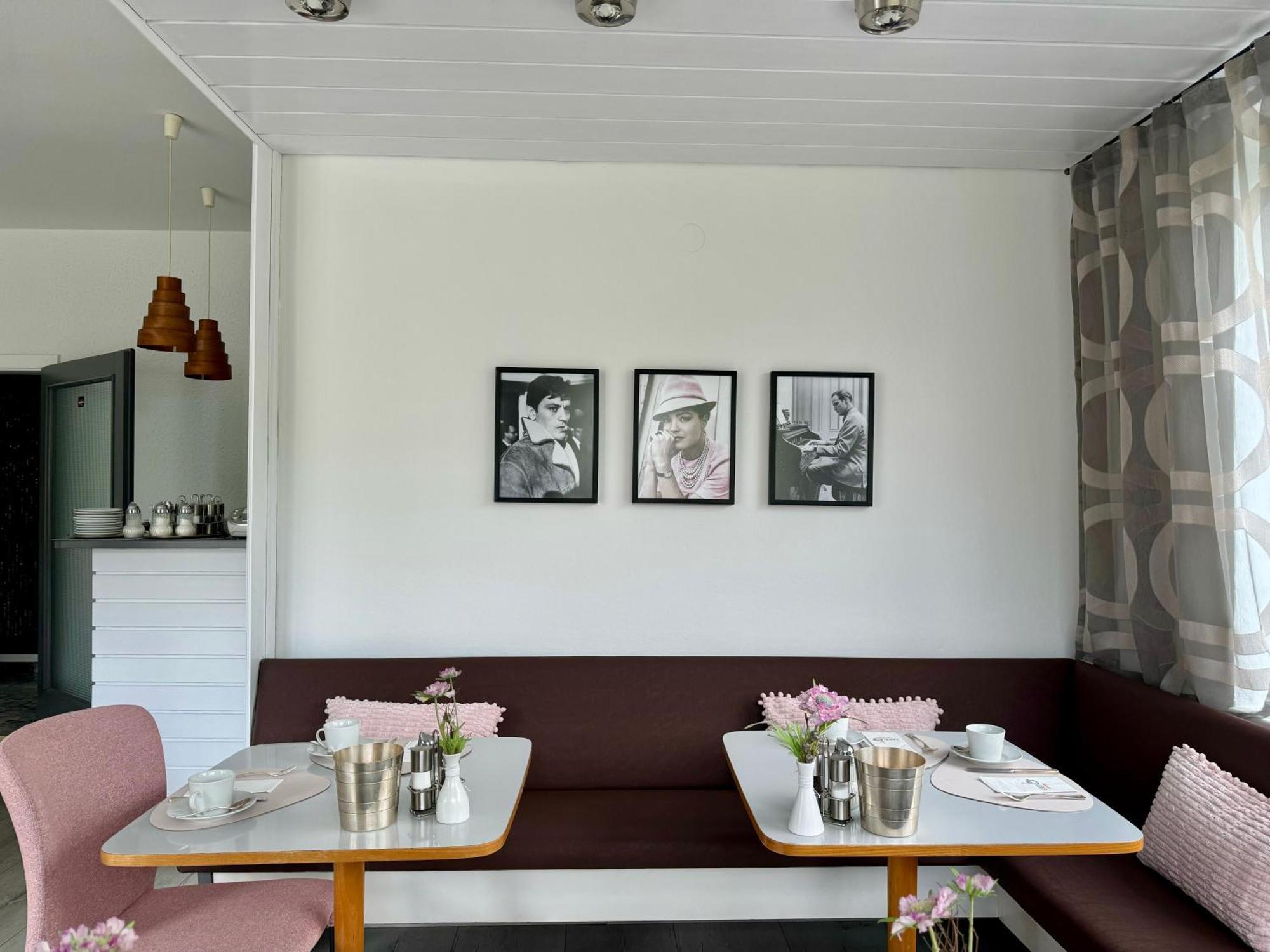 Boutique Hotel Oase バート・イシュル エクステリア 写真