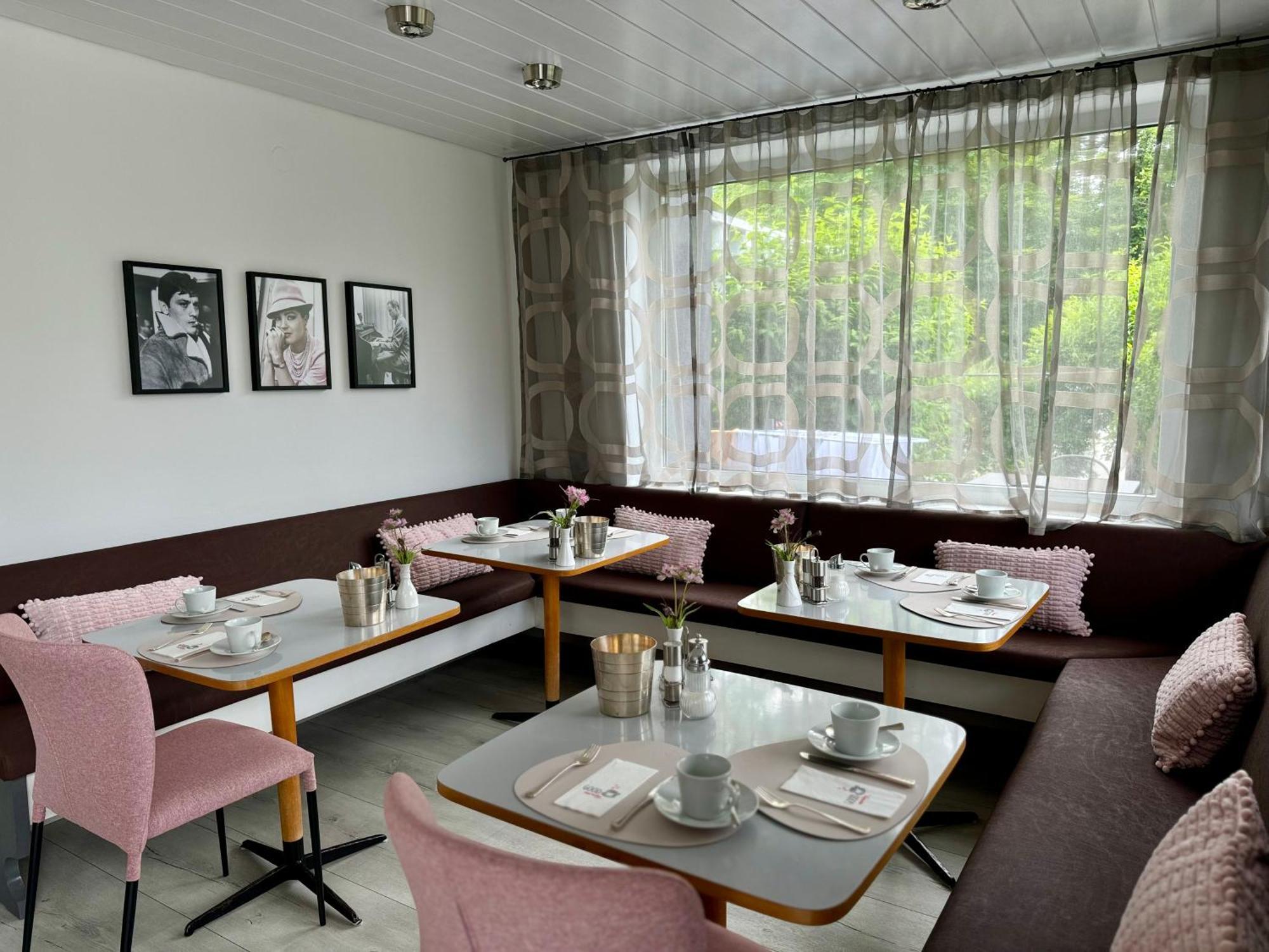 Boutique Hotel Oase バート・イシュル エクステリア 写真